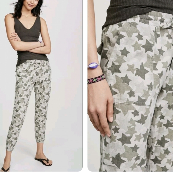 Monrow Star Camo Ankle Length Pants Small - Picture 1 of 7